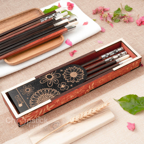 Chopsticks with Box Couple. Box for 2 pairs