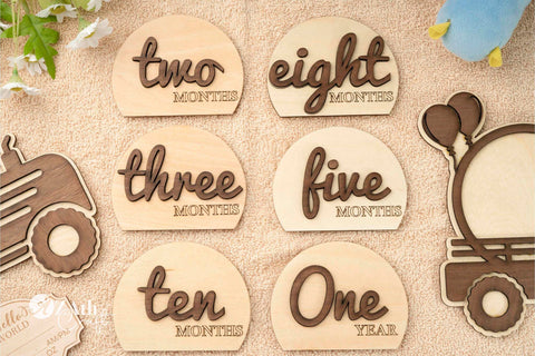 Little Farmer's First Year Milestones: Vintage Tractor Wooden Signs
