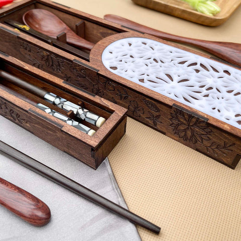 Premium Personalized Chopstick and Spoon with Case.